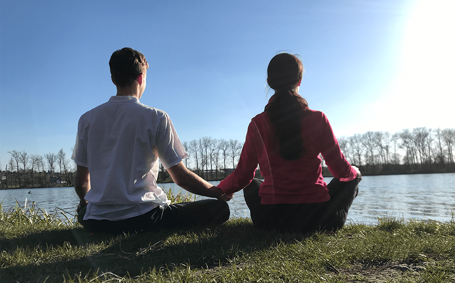 Jak a proč začít meditovat: Výhody meditace v podnikání i každodenním životě