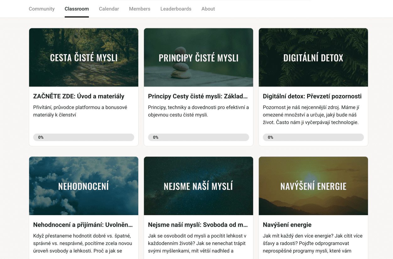 Témata měsíce Cesty čisté mysli na platformě Skool